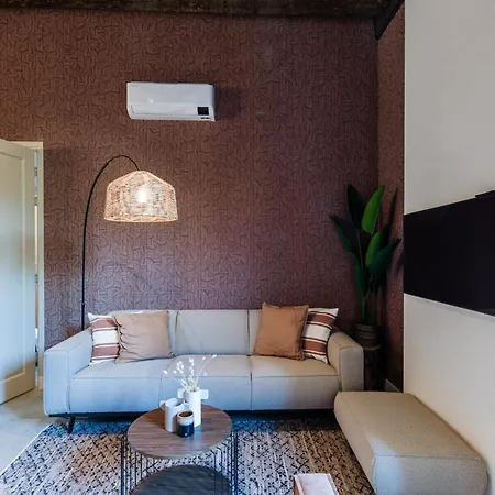 Azalea Apartment